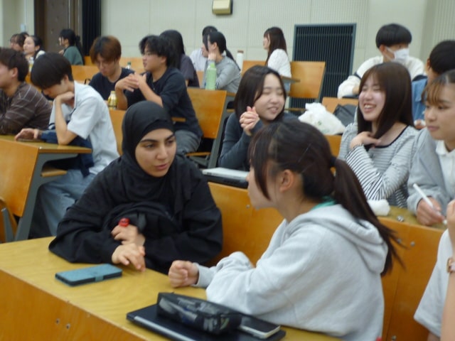ataand日本人学生1
